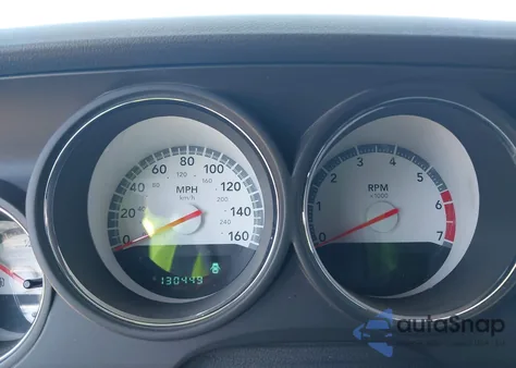 2009 Dodge Challenger R/T из США, поврежденный, VIN 2B3LJ54T99H589930